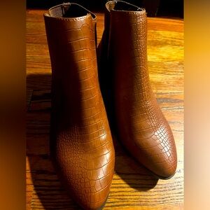 Camel colored brown slip in ankle boots